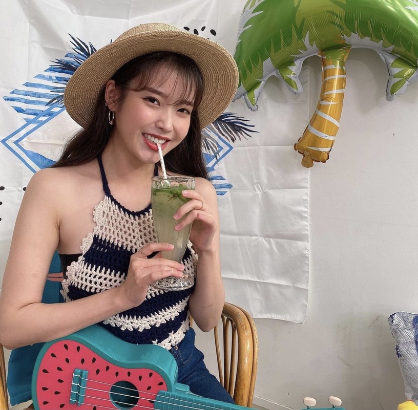 盤點8組撞衫的韓國女星!韓素希撞衫NANA沒輸,金素妍&宋慧喬穿同款黑裙不同氣質