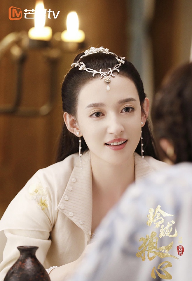 陸劇叫「玲瓏」的角色4:康寧 飾演《玲瓏狼心》玲瓏