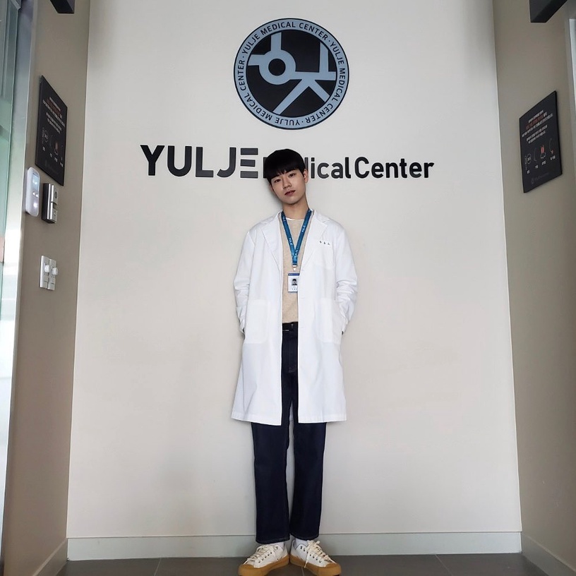 演技好顏值高的韓劇新人!《無法抗拒的他》他撞臉朴寶劍,網最看好《滅亡》少女神和他