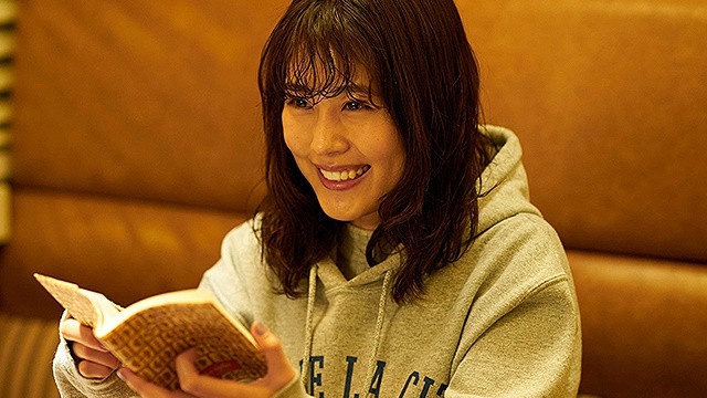 菅田將暉、有村架純《花束般的戀愛》微解封上映!蟬聯日本票房冠軍,純愛虐戀日網推爆