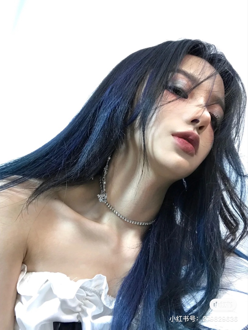 冷淡風格高質感!5款韓系「冷色調眼影盤」推薦,3CE、rom&nd 配色超仙