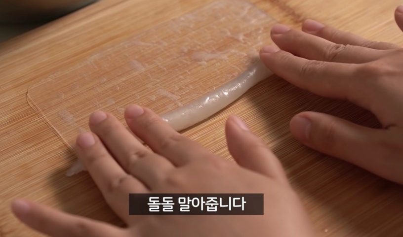 升級版辣炒年糕!韓妞瘋狂洗版「米紙年糕」食譜大公開,熱量變低吃起來更無負擔