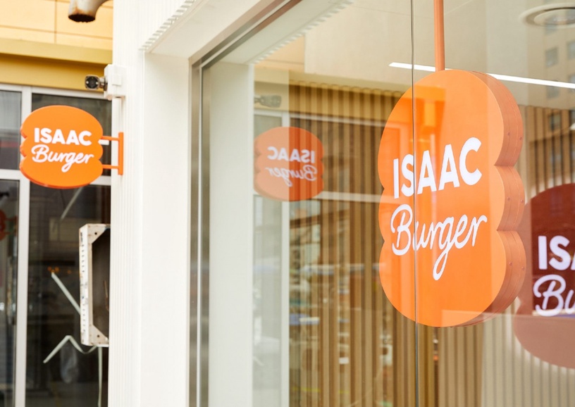 訪韓必吃再+1!人氣吐司ISAAC進軍漢堡界,「ISAAC Burger」鮮嫩手工漢堡太邪惡!