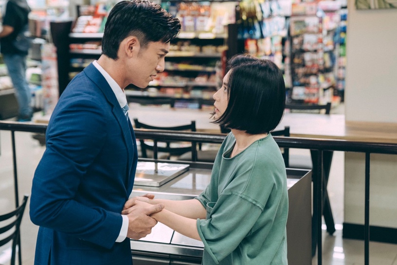 《華燈初上2》吳慷仁經典角色盤點!為《斯卡羅》半個月暴瘦11公斤,網讚:最敬業演員