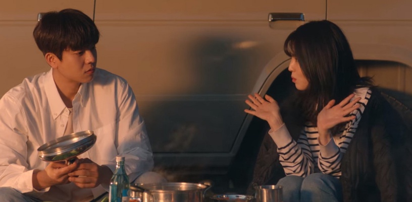 Netflix《無法抗拒的他》宋江人氣輸男二?度赫5貼心細節,逛街全程寵溺&見情敵這動作有玄機?