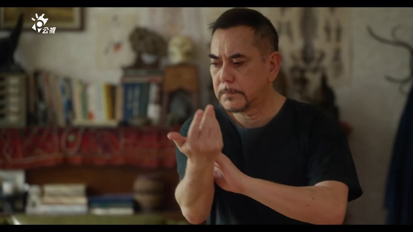 公視療癒系台劇《四樓的天堂》5大看點!影帝黃秋生首度化身推拿師,10月暖心開播
