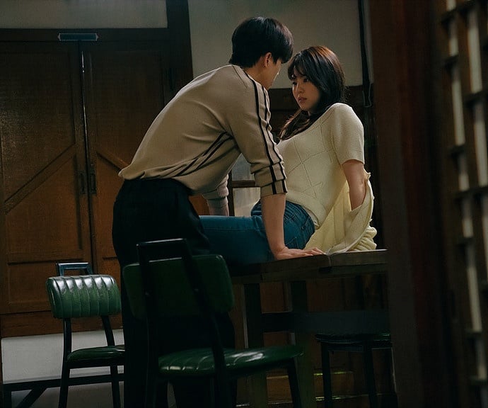 《無法抗拒的他》打進Netflix世界第7!「收視不高網播量爆高」韓劇,它一度是世界第5