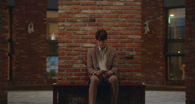 Netflix《機智醫生生活2》99s送戒指就出事?最新劇情分析,頌和小動作藏愛意,網猜她可能是腫瘤?