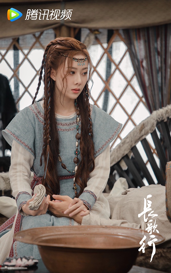 1994年生「同齡不同命」的陸劇女星9:曹曦月
