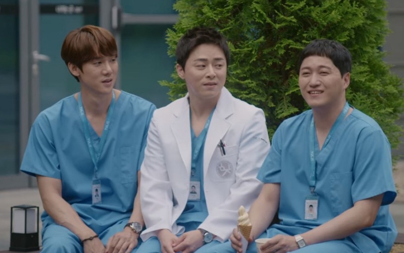 Netflix《機智醫生生活2》劇情解析!「抽筋學貓叫」是諧音,政源情敵出現!這位第6集就喜歡冬天了