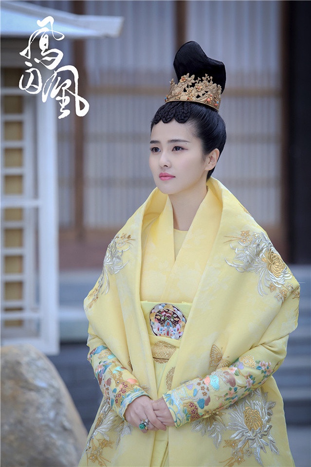 白鹿古裝造型9:白鹿 飾演《鳳囚凰》樂蘊