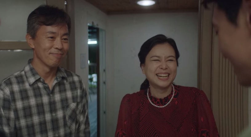 Netflix《機智醫生生活2》眼熟配角!敏荷媽演了《迫降》,急診奉醫生演了《文森佐》,冬天媽竟是她