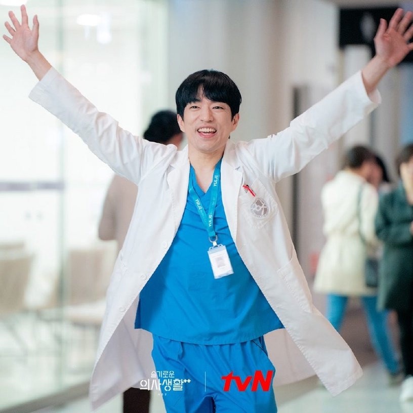 Netflix《機智醫生生活2》眼熟配角!敏荷媽演了《迫降》,急診奉醫生演了《文森佐》,冬天媽竟是她
