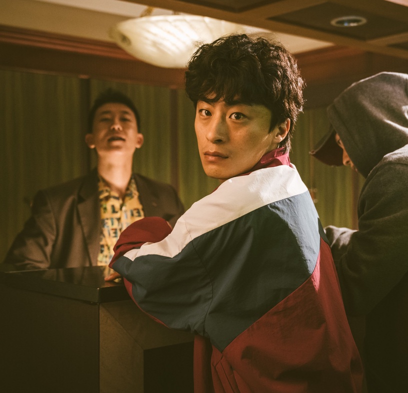 Netflix韓劇《D.P:逃兵追緝令》好多熟面孔!她和秀智好像,還隱藏《雅信傳》首領&《機醫》政源哥!