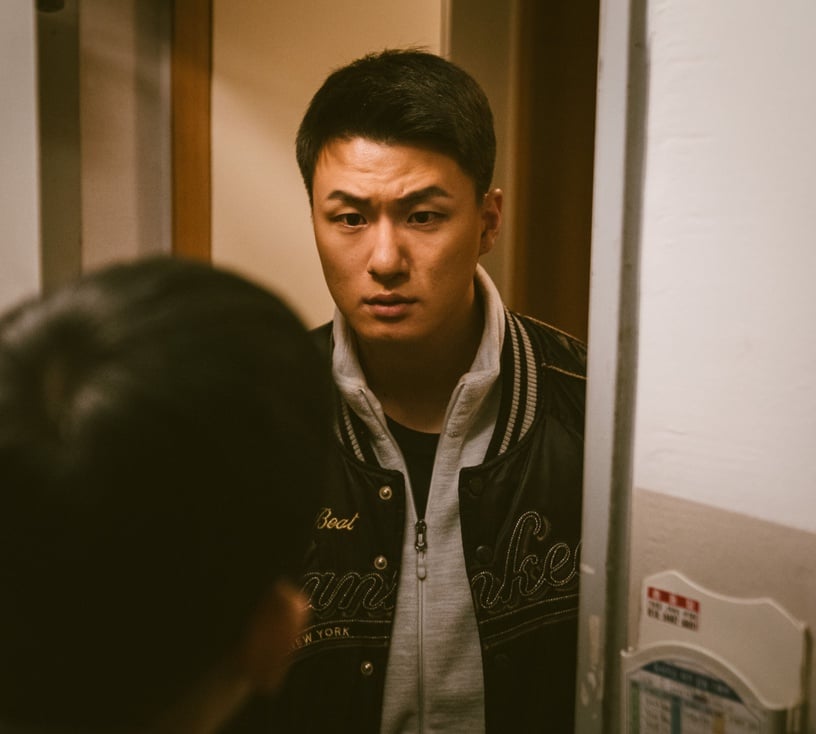 Netflix韓劇《D.P:逃兵追緝令》好多熟面孔!她和秀智好像,還隱藏《雅信傳》首領&《機醫》政源哥!