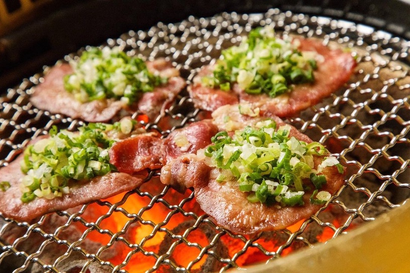 2021中秋節開放內用的「台北日式燒肉餐廳」5間推薦,專人代烤服務、一人也能享用