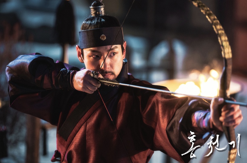 《紅天機》開播收視達9.4%!金裕貞&安孝燮古裝虐戀,精彩度不輸《雲畫》、《擁月》