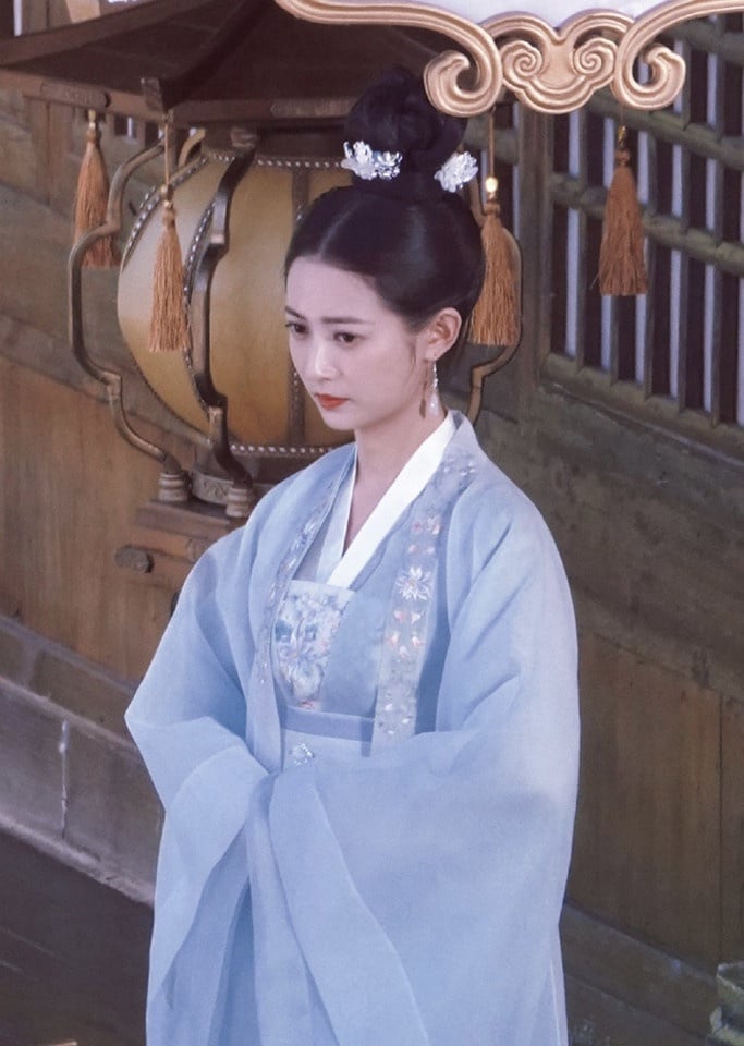 「無縫接軌拍新戲」的陸劇明星7:陳鈺琪《昔有琉璃瓦》接《超時空羅曼史》接《浮圖緣》
