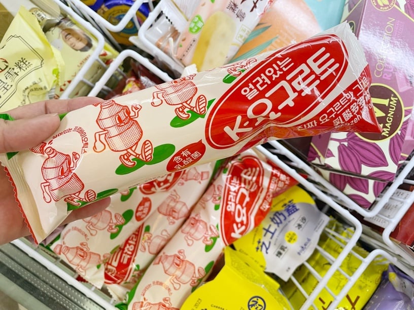 全家開賣韓國乳酸多多冰棒，清涼酸甜打開就是養樂多造型！