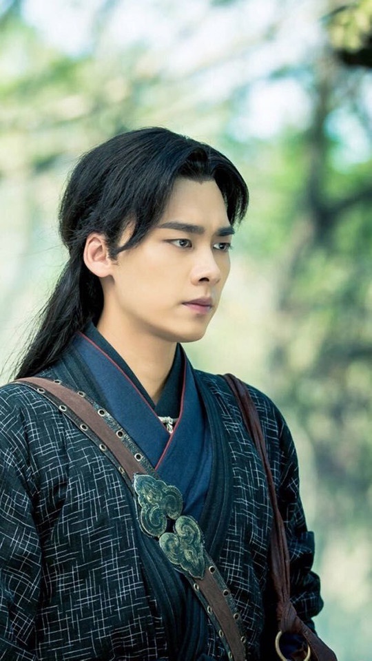 結局被編劇賜死的陸劇男主4:李易峰 飾演《古劍奇譚》百里屠蘇