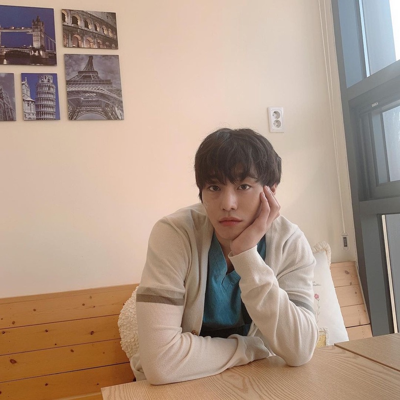 關於《社內相親》安孝燮的8件事!會小提琴、鋼琴等多種才藝,差點成為GOT7出道