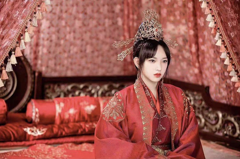 網評2021古裝劇「最美紅衣美人」TOP 9:程瀟 飾演《靈域》凌語詩