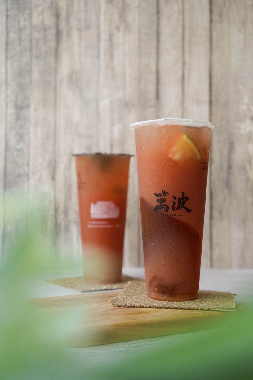 萬波推「粉紅爵利」,紅心芭樂+愛玉凍超搭
