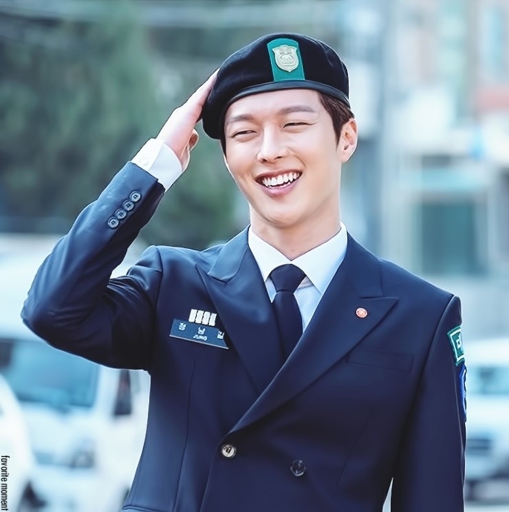 「IU的男人」張基龍入伍17天!高顏值當兵軍服照流出