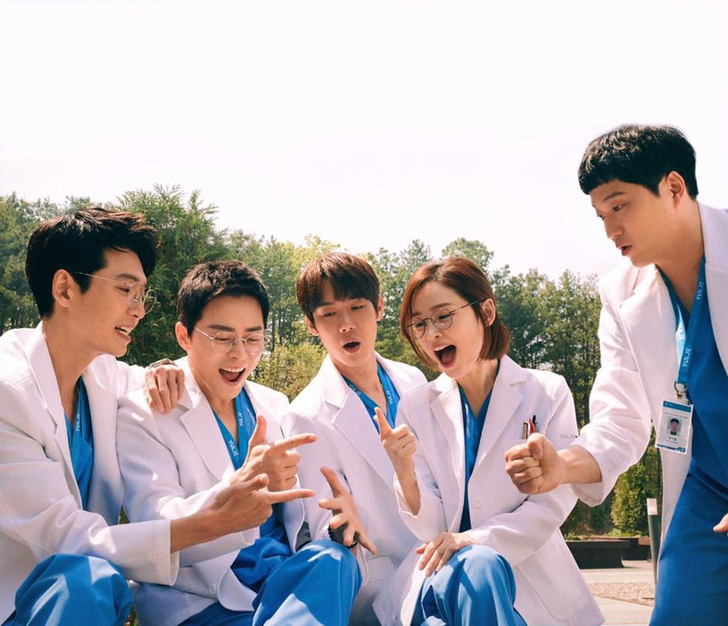 Netflix《機智醫生生活2》結局前律帝醫院拆了?網議想看的後續劇情,政源冬天結婚、求拍機智的戀愛生活