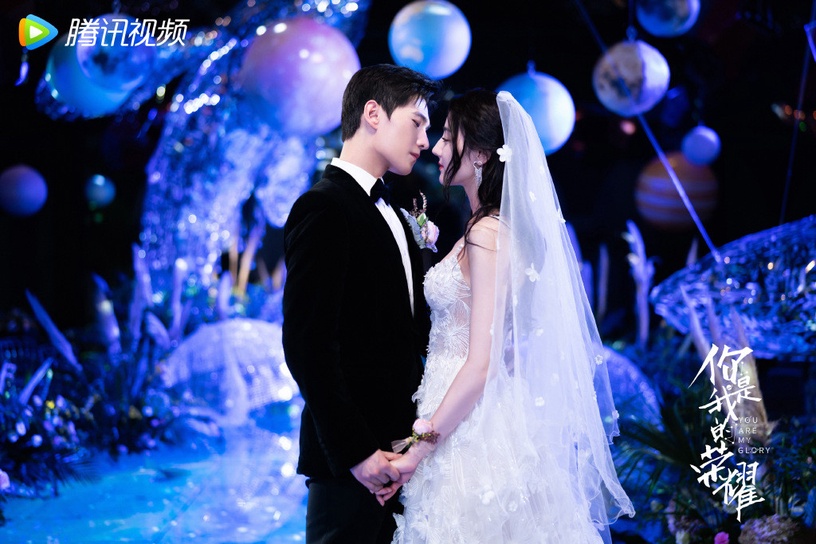 《你是我的榮耀》7個高甜名場面!榮耀夫婦KTV吻甜哭粉絲,楊洋婚禮告白感動值破表