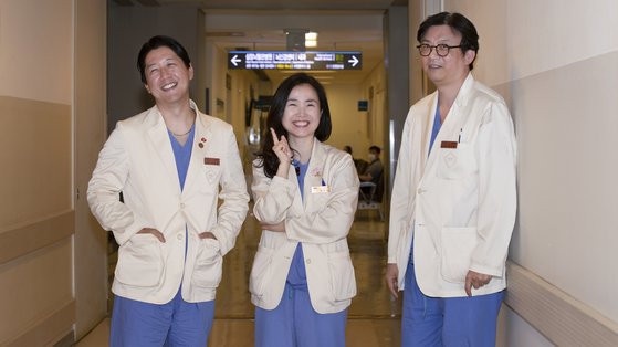 《機醫2》原型揭密!政源&雋婠都有原型,每間醫院都有政源冬天CP?妍雨媽媽是真實事件