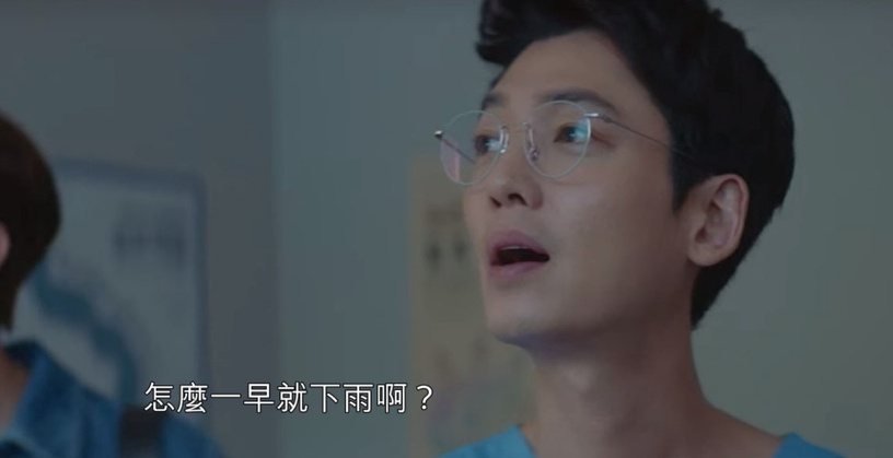 《機智醫生2》8個對比!婆婆&親媽對比超諷刺,翊頌告白前後、冬天帶後輩都藏絕妙對比