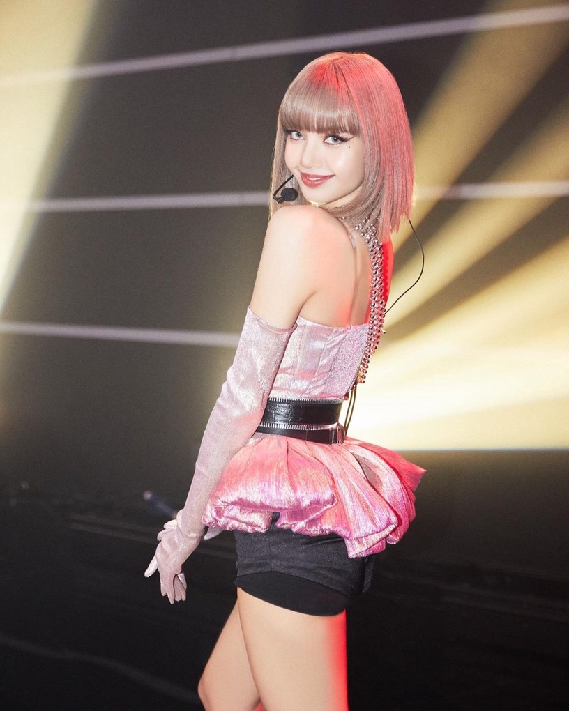 韓國MV點閱破億速度排行TOP10!LISA《LALISA》破solo紀錄,BTS和「這團」根本霸榜!