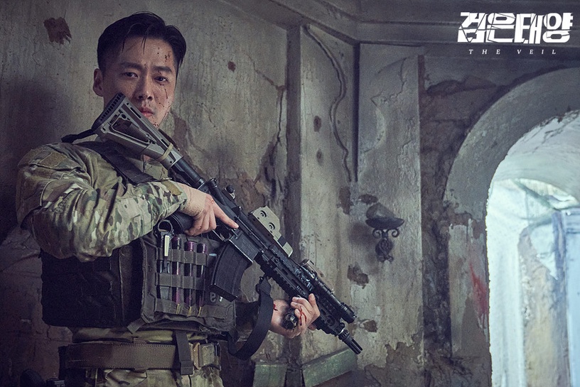南宮珉《黑色太陽》首播收視達8.5%!懸疑燒腦、高能反轉,首兩集就列19禁