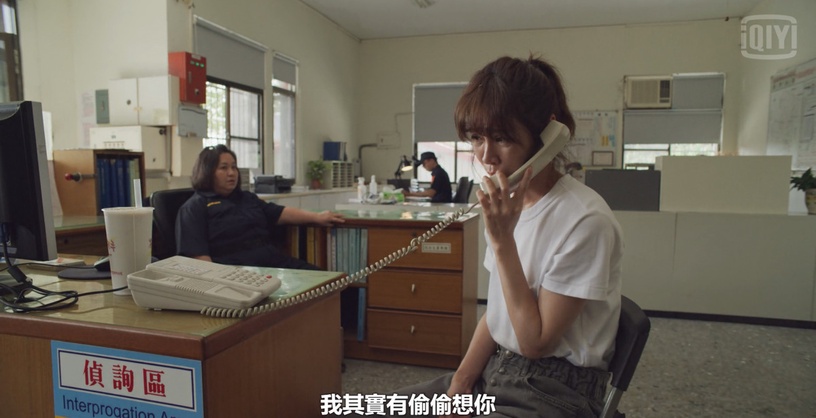 《俗女養成記》天心擁抱鍾欣凌太好哭!她愛叫自己「育萱」有原因?對比俗女嘉玲超諷刺