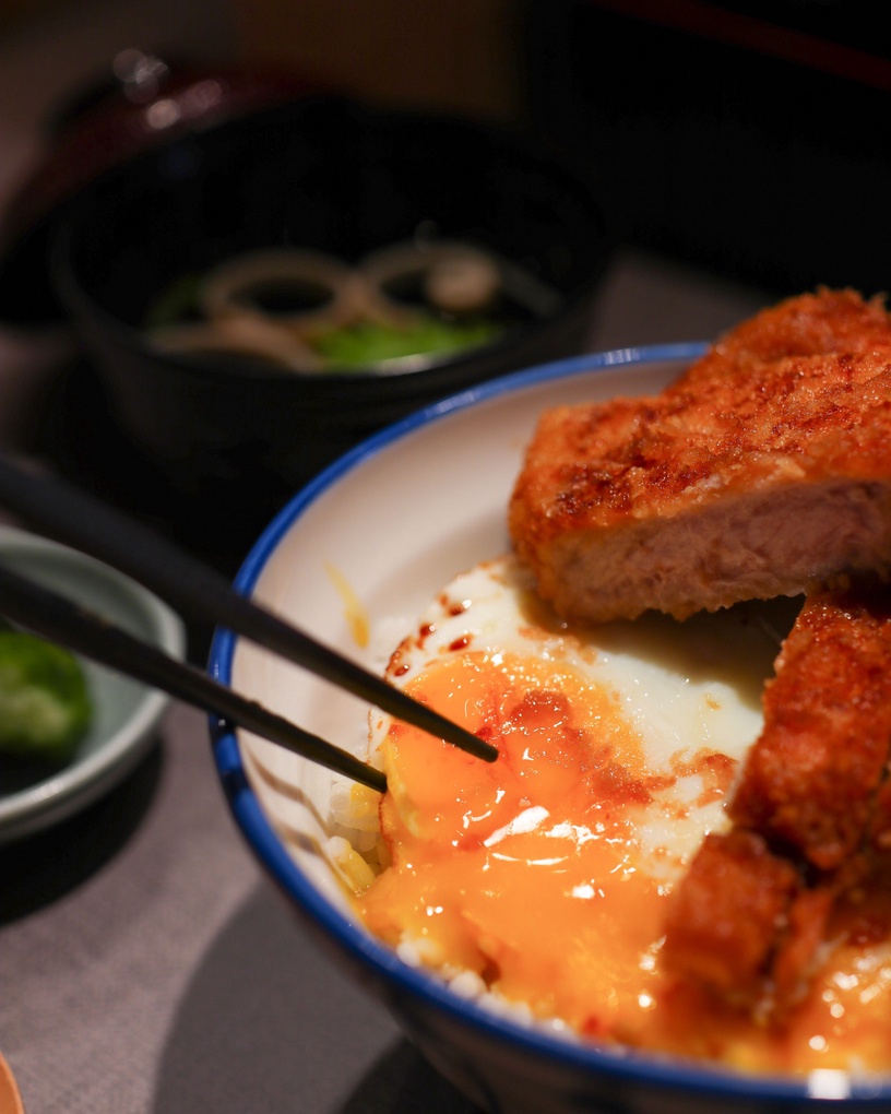 中山站美食推薦!新開幕餐廳「熟成豬排飯專賣店」日式風格超欠拍