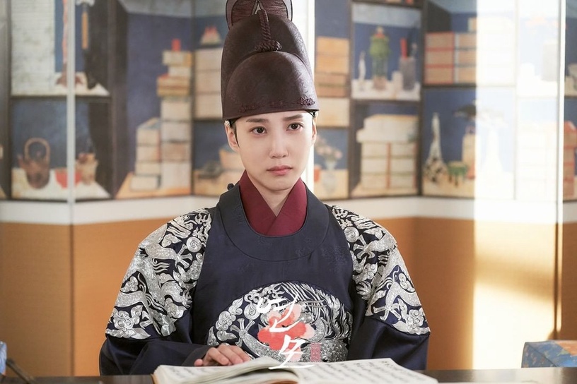 10月開播韓劇清單!全智賢《智異山》萬眾期待,金喜愛、韓韶禧、申鉉彬、路雲新劇回歸