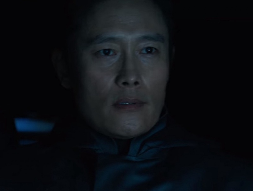 Netflix韓劇《魷魚遊戲》結局未解伏筆!工作人員如何招募?面罩有玄機?男主踏上李炳憲相同命運?