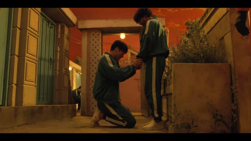 《魷魚遊戲》玩彈珠凸顯人性醜惡!5片段刻劃人性,智英故意輸掉,對比尚佑那組超諷刺