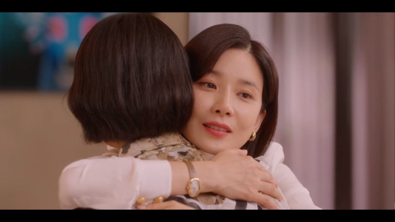 韓劇引起熱議的女女CP!《魷魚遊戲》姜曉智英友情惹哭觀眾,這對13年前竟拿過最佳CP獎