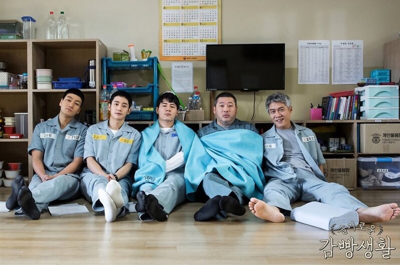 《魷魚遊戲》朴海秀9件事!曾激吻小12歲IU、《機智牢房》爆紅,下部劇也是Netflix強檔