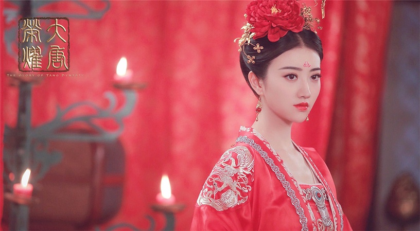 網評「最適合古裝紅衣」的女星TOP 4:景甜