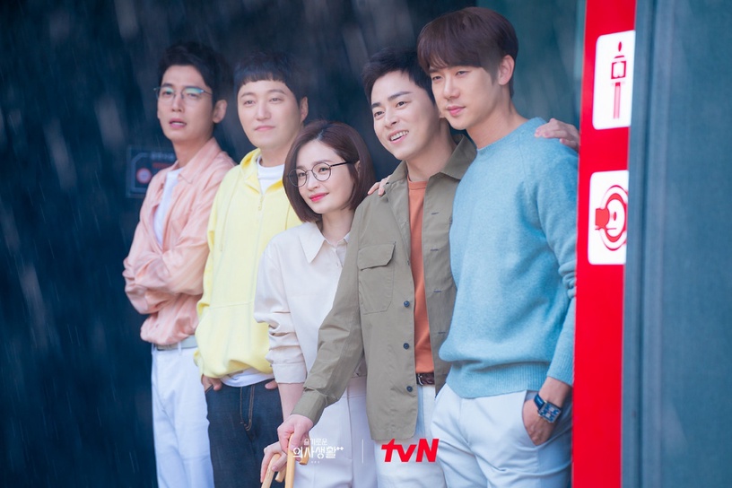 Netflix韓劇積分Top7!《海岸村恰恰恰》進榜,《機智醫生生活2》第5,這部大幅打敗《精神病》奪冠