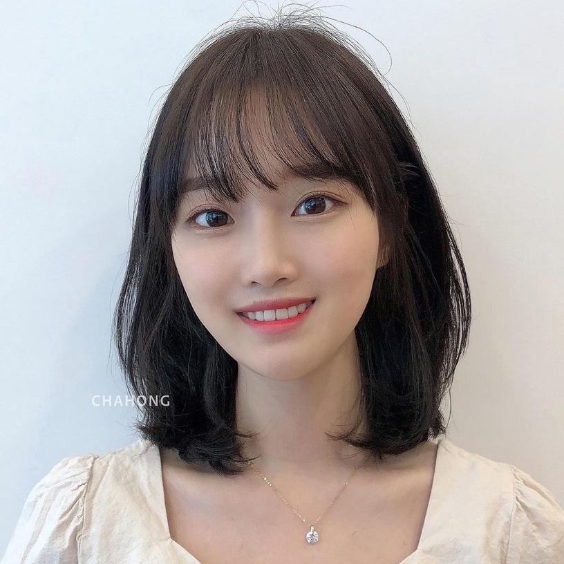 2021秋冬中長髮型推薦!韓國髮型師最推及肩長度,中長髮捲髮/直髮這樣選瀏海超顯瘦