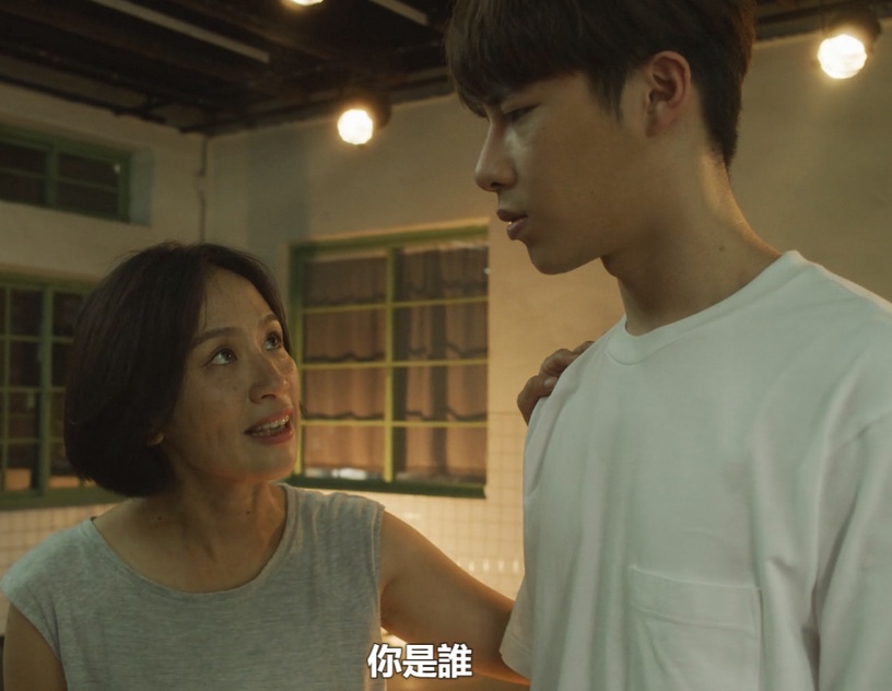 《俗女養成記2》劇情隱藏7個對比!俗女陳嘉玲&淑女洪育萱,小嘉玲怕月經&大嘉玲怕停經