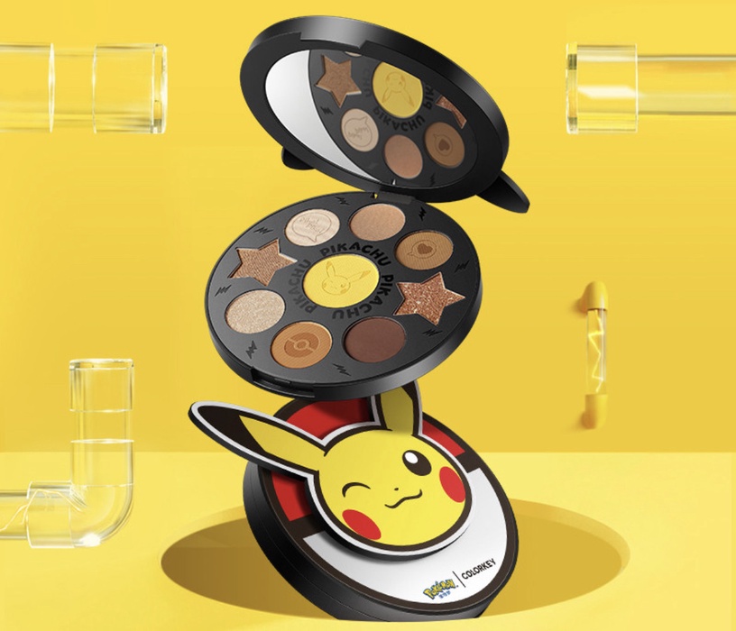 COLORKEY x POKÈMON 聯名彩妝登場!迪麗熱巴試色唇釉美翻,寶貝球9色眼影盤超欠買!