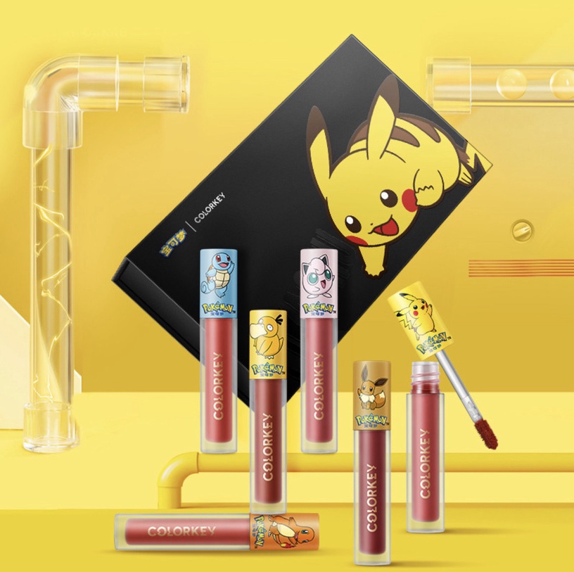 COLORKEY x POKÈMON 聯名彩妝登場!迪麗熱巴試色唇釉美翻,寶貝球9色眼影盤超欠買!