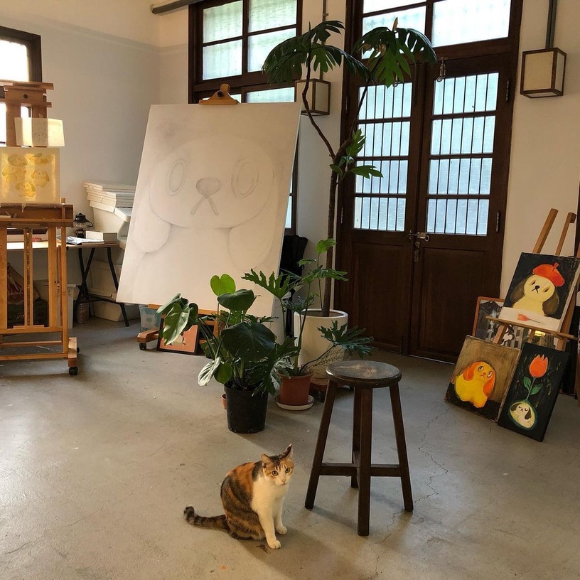 南港咖啡廳「玉虫画室」文青推薦必訪!超吸睛水族箱,咖啡廳、畫室空間共融