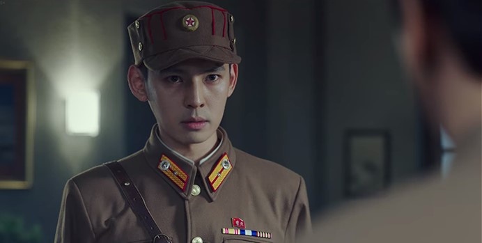 Netflix《海岸村恰恰恰》10位黃金配角!春在演過《文森佐》,不只金宣虎,孔劉李敏鎬全智賢都她孫子