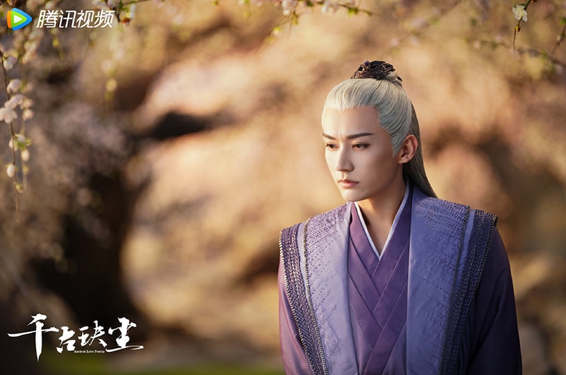 網評2021古裝劇最帥「白髮美男」TOP 5:劉學義 飾演《千古玦塵》天啟
